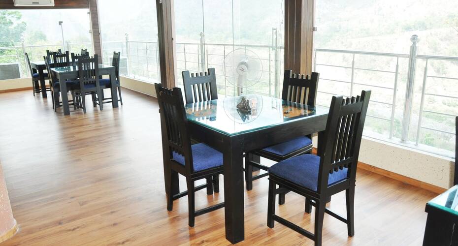 Vikas hotel (25 km from Nainital), Nainital 3
